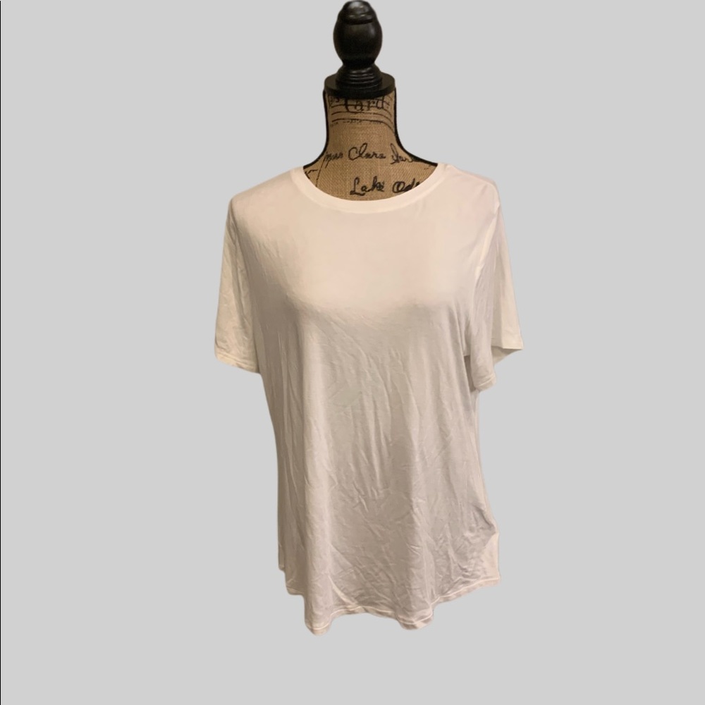 Old Navy Basic White Scoop Neck Tee-shirt - XL